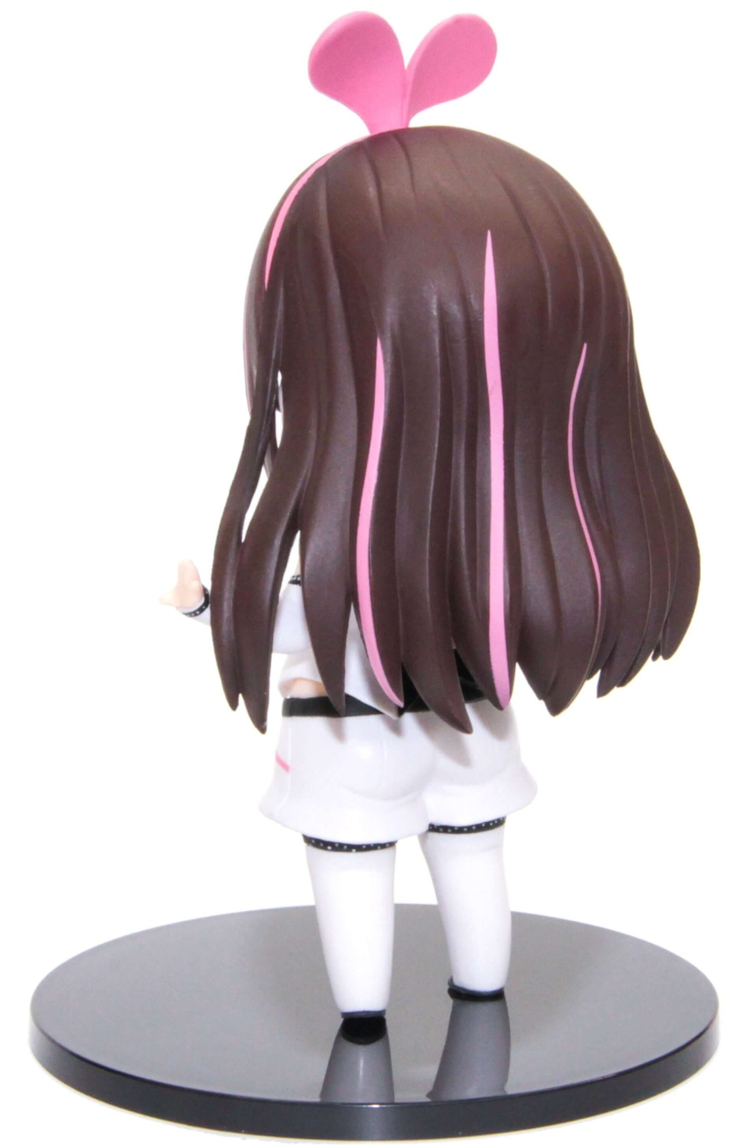 Kizuna AI: Pougnette Figure