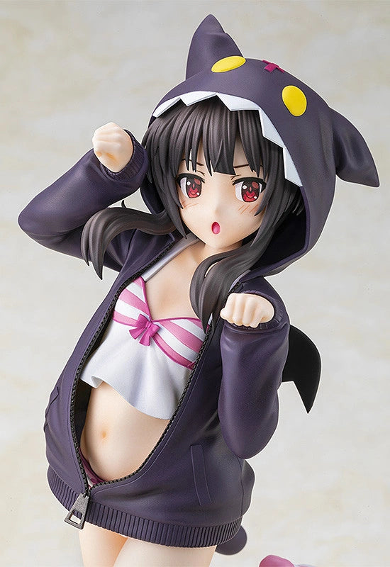 CAworks | Megumin | Hoodie☆Look Chomusuke ver. | 1/7 Scale Figure